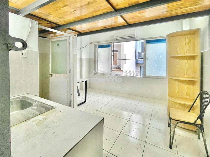 Cho thuê phòng gác cửa sổ trời full nội thất gần đại học văn hiến