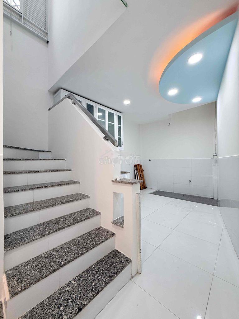 ✅ Bán nhà sổ riêng hỗ trợ vay ,thương lượng là chốt , giáp phú mỹ hưng - 3