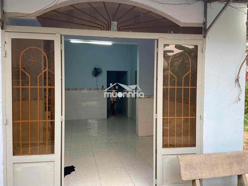 Cần bán nhà nguyên căn hóc môn
