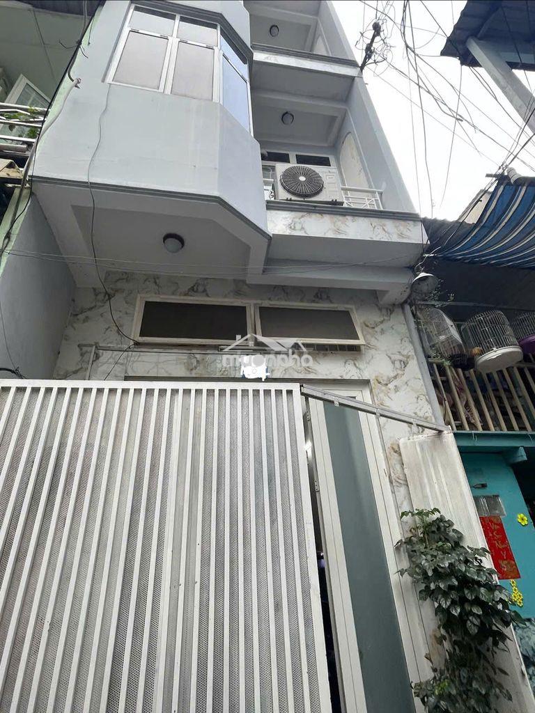 Bán nhà quận 3 - 4 tầng hẻm thông sát mặt tiền cmt8 giá 4.4 tỷ