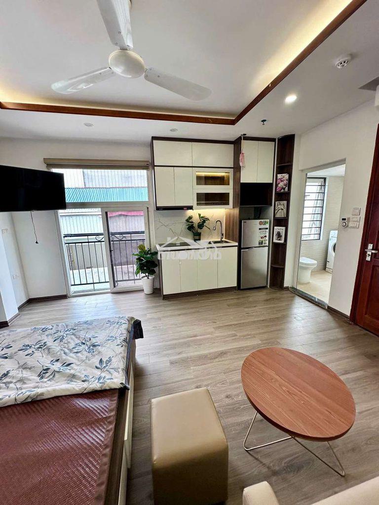 Siu phẩm balcony đón nắng - ngay khu trung tâm phan xích long, an ninh