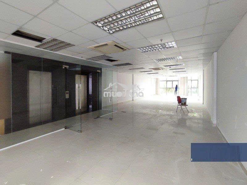 Cho thuê văn phòng 407 tô hiến thành,dt: 240m2-có pccc thang máy, - 2