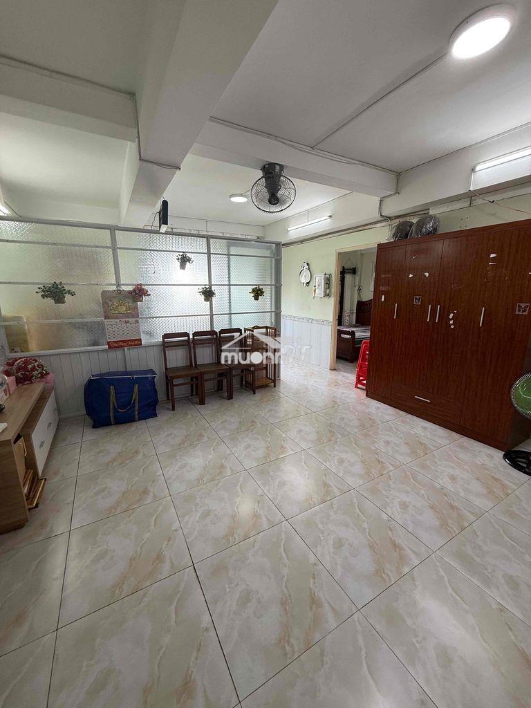 Chính chủ bán chung cư nhiêu lộc  ( gần chợ tân hương)