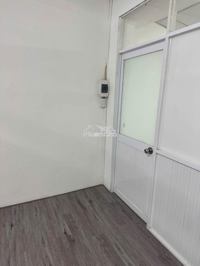 Cho thuê nhà hẻm 6m tân kỳ tân quý - đối diện aeon, mới sơn sửa  - 2