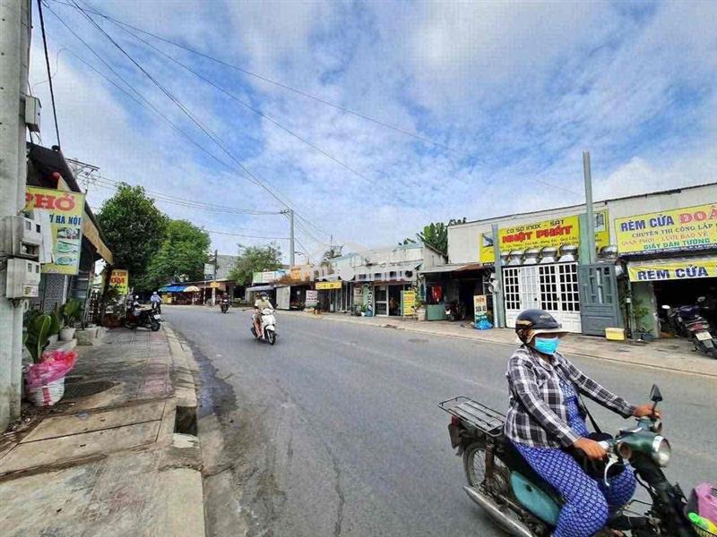 Nhà mặt tiền kinh doanh 3/2 lái thiêu ngay chợ lái thiêu