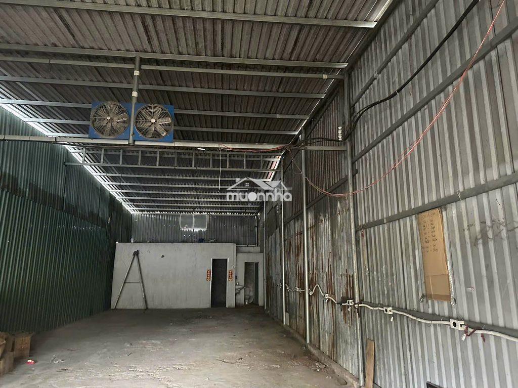 Cho thuê xưởng 160m2 phường tân đông hiệp dĩ an có 3 pha - 2