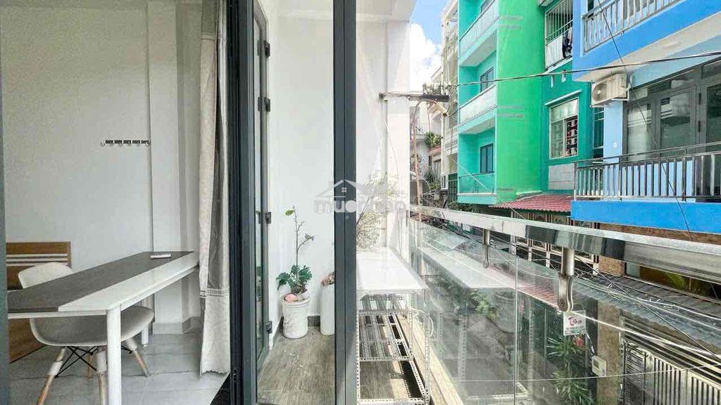 Cho thuê studio ban công - full nội thất ngay trung tâm các  q1,3,10 - 2