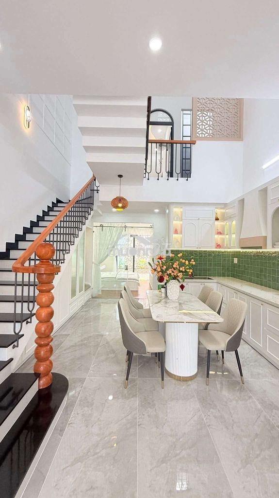 Bán nhà mê lệch hiện đại mới 100% thôn 3 cư ebur - 3