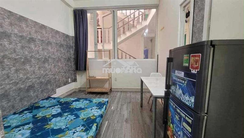 Phòng ban công full nội thất giá rẻ