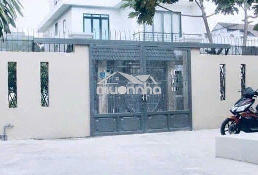 Cho thuê nhà bt 200m2 đường liên phường phú hữu thủ đức 22tr