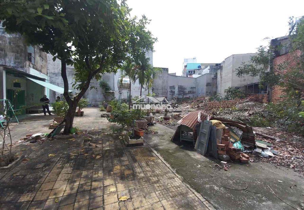 Bán nhà và đất diện tích lớn 673,2m2, đất nở hậu 35m2 - 3