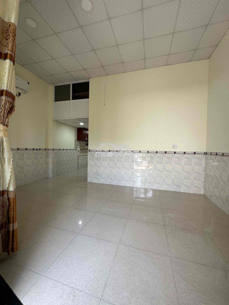 Nhà tỉnh lộ 10, [6x10, cấp 4, 2pn, 1toilet] 4,7tỷ tl