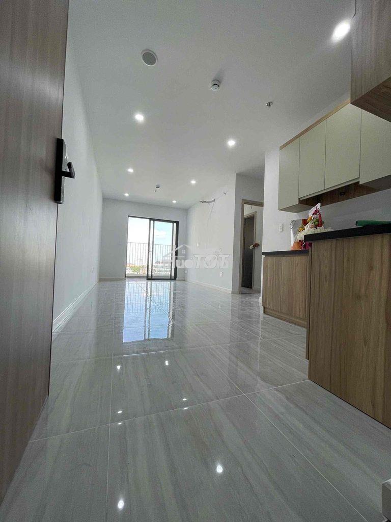 Chính chủ gửi bán gấp ch 2pn 2wc 60m2, lk phạm văn đồng, căn góc