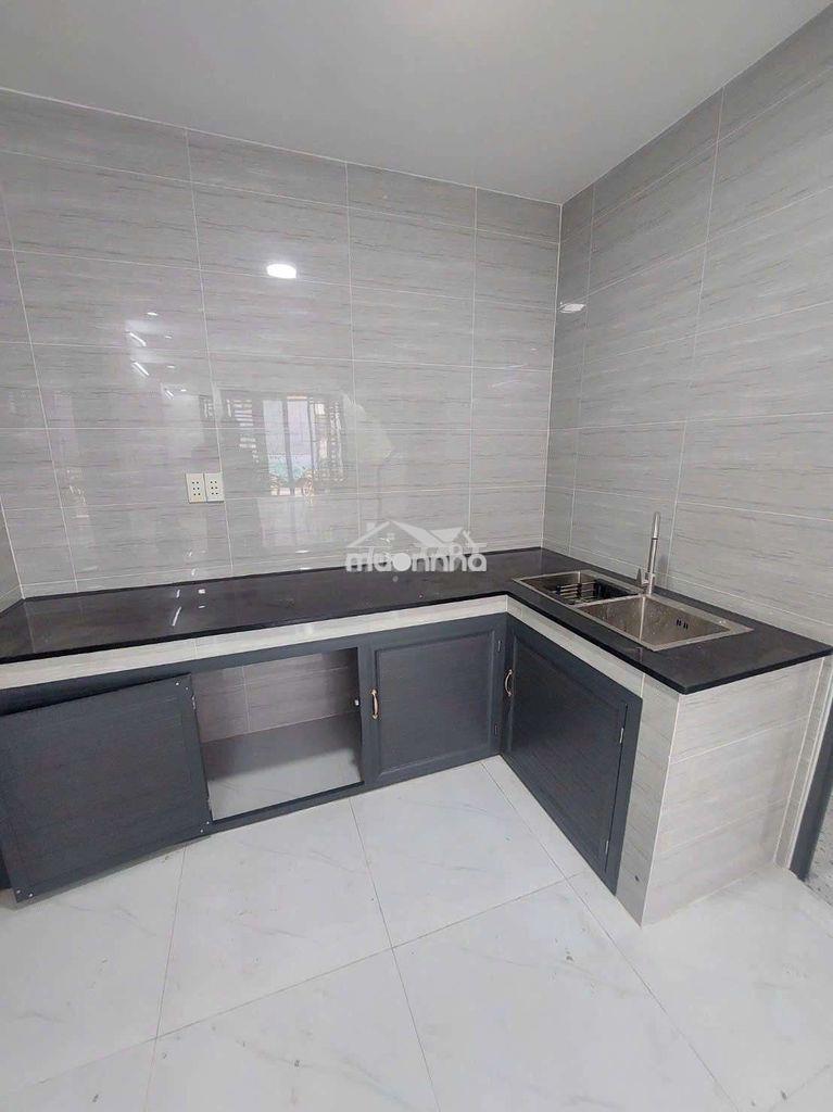 Bán nhà đường phạm hùng c4 dt.4×10 } 1 lầu 2 phòng 2 toilet hẽm xe hơi - 4