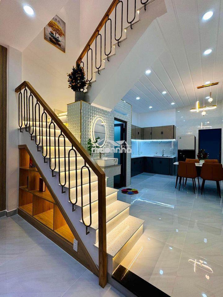 Bán nhà phố 60m2, 3 lầu, shr, hxh 8m, 6 tỷ 2 còn thương lượng !!! - 3