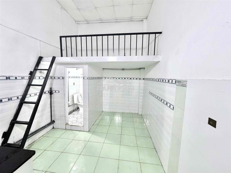 Nhà trọ 1 mặt yên tĩnh, giá rẻ, ngay chợ, vincom dĩ an