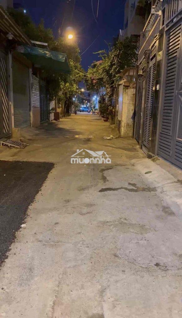 Bán nhà phố quận 7, giá tốt, khu him lam, gần chùa kiều đàm,