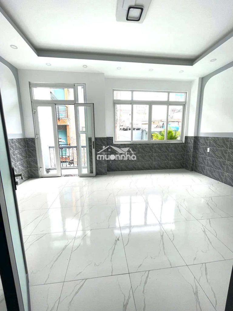 Bán nhà đường hòa bình hxh (4 x 14m x 3 tầng )giá : nhỉnh 5 tỉ tl - 3