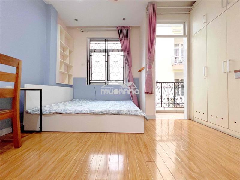 Chính chủ cho thuê ,  căn hộ 30m2 ban công thoáng mát gần  sân bay