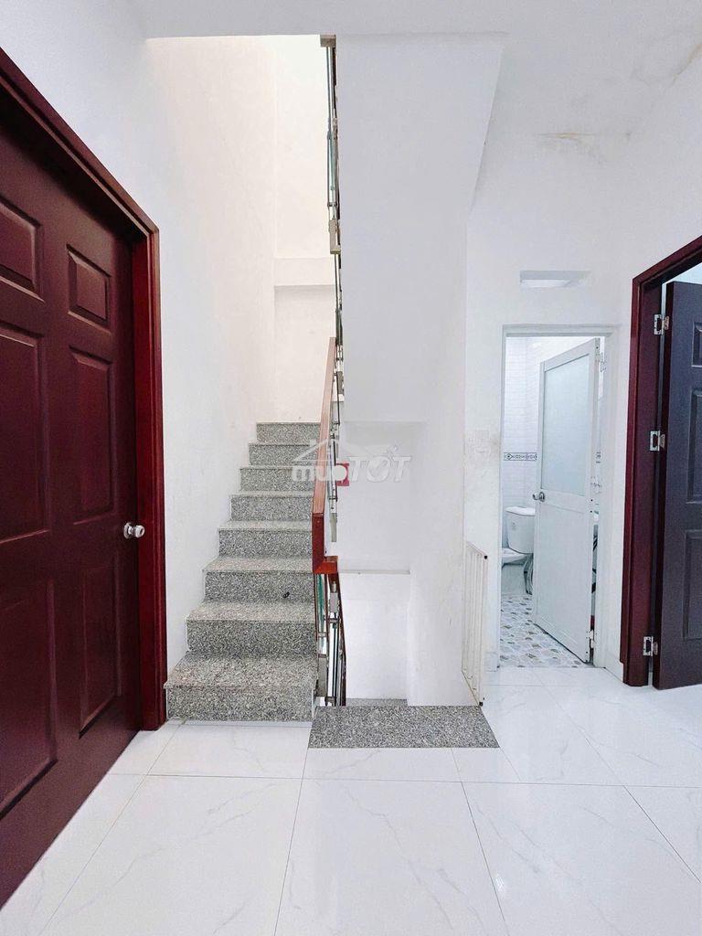 3 tầng – 4pn – hẻm 1 trục đoàn văn bơ – 4,74 tỉ. - 3