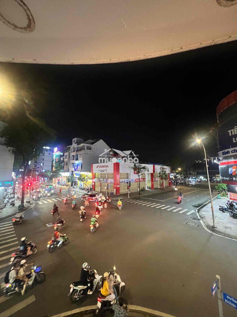 Cho thuê trung tâm quận 4 - 4