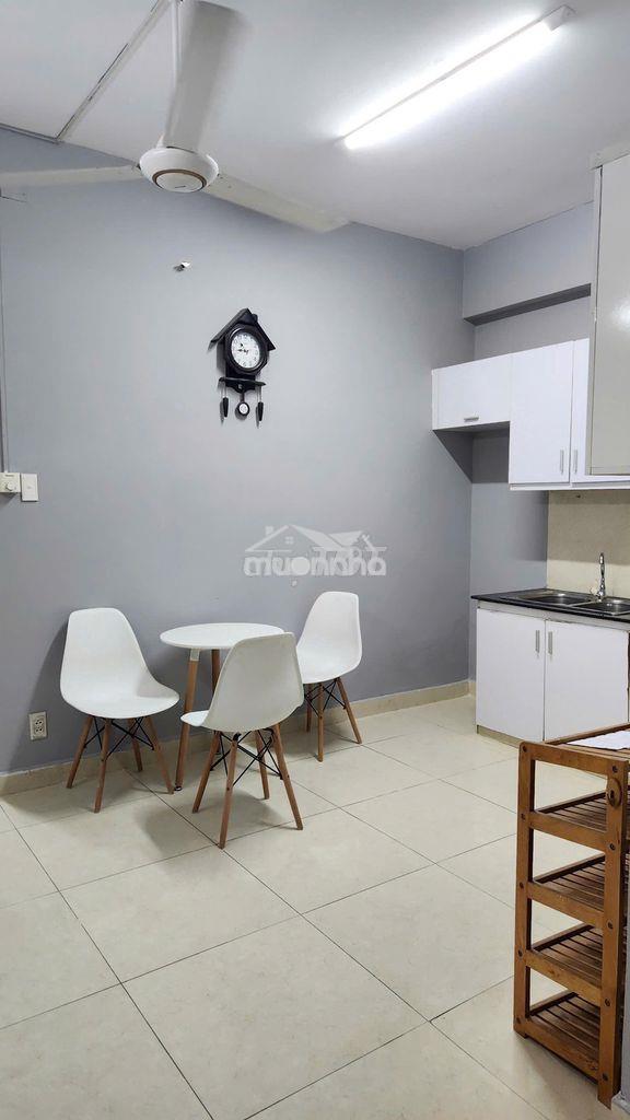Chung cư bàu cát 2, thang bộ, 2 phòng ngủ cần bán gấp