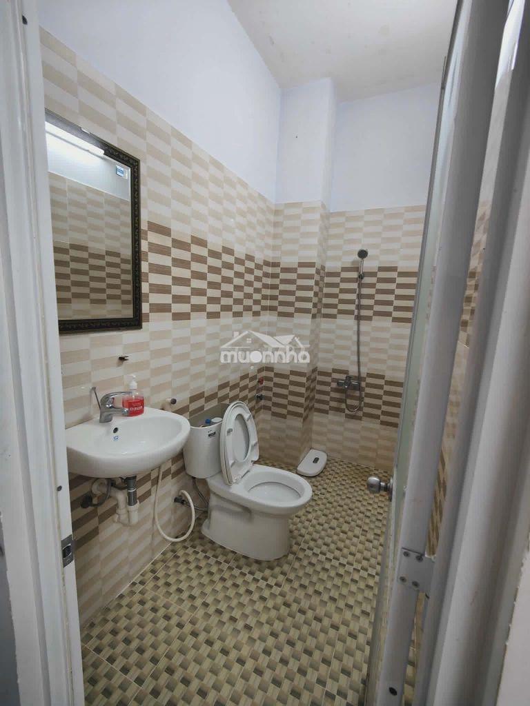 Phòng trọ 20m2 3tr3 lầu 1, cửa sổ thoáng gió khu nhà văn minh lịch sự - 4