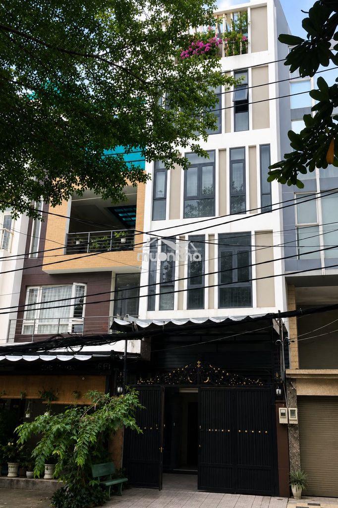 Cho thuê phòng làm văn phòng 25m2, có chỗ để xe