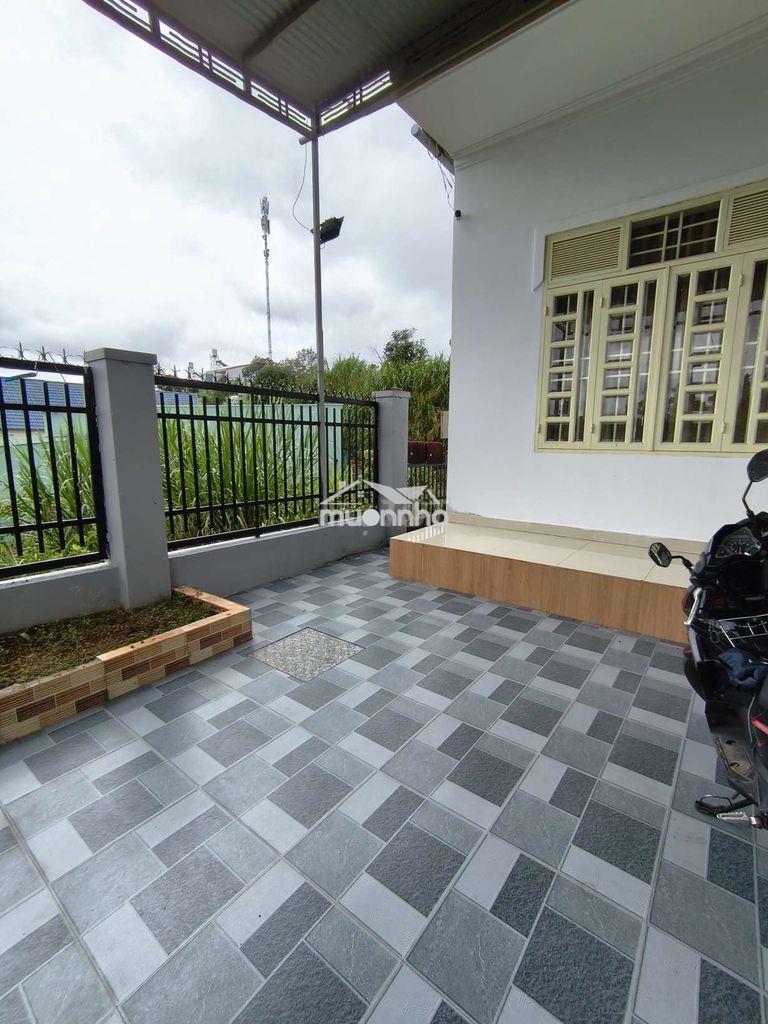 Căn biệt thự sân vườn đối diện ubnd p2  mà giá chỉ : 2 tỷ 960 triệu - 4