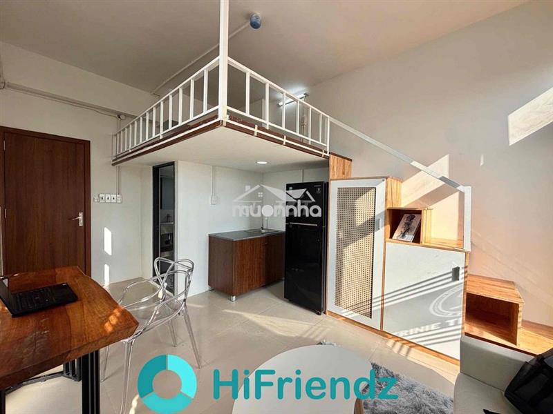 Khai trương chdv mới xây- gác cao - cửa sổ thoáng mát giữa vhu và huit