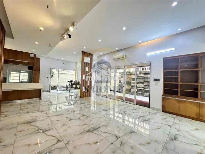 Thuê biệt thự him lam q7 làm vp/ở -diện tích 700m2 có hầm,6pn giá 65tr