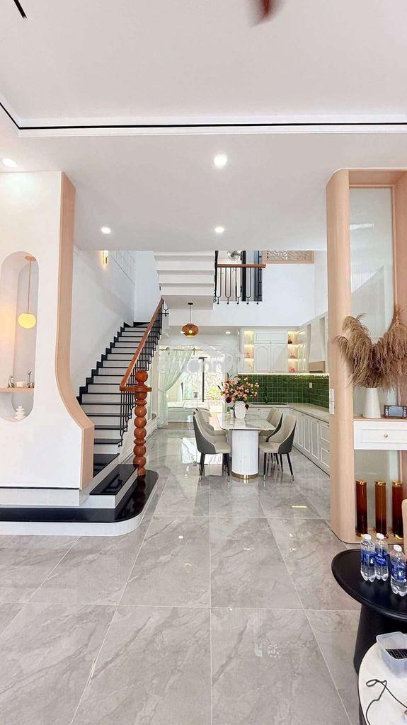 Bán nhà mê lệch hiện đại mới 100% thôn 3 cư ebur - 2