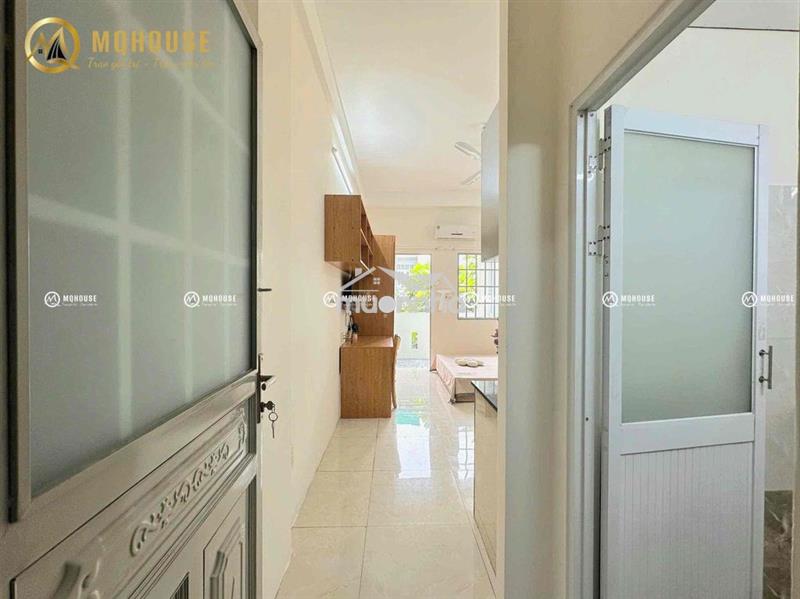 Studio ban công mgr ngay hoà bình - đầm sen