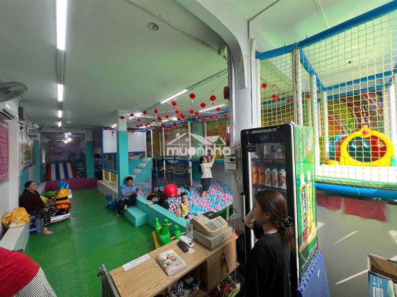 Cho thuê mặt bằng vị trí đẹp mặt tiền lê quang định (trệt lửng 6,5x21)