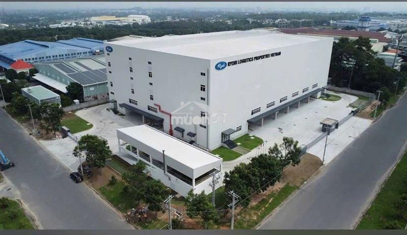 Nhà kho 180m2 có 60m2 thổ cư đối diện kcn tân đông hiệp đưong xe tải
