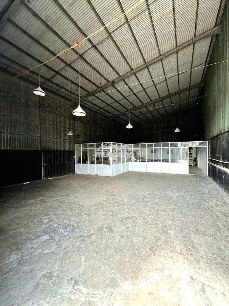 Cho thuê 300m2 kho, nhà xưởng p.tân hòa cũ, tp đồng nai gần ql1a - 2