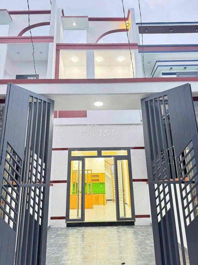 1 tỷ 650 sở hữu nhà thái hoà- tân uyênn