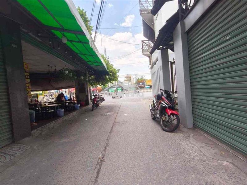 Nhà đẹp 3 tầng, 9x14m gần mặt tiền trường chinh, 16 tỷ xíu