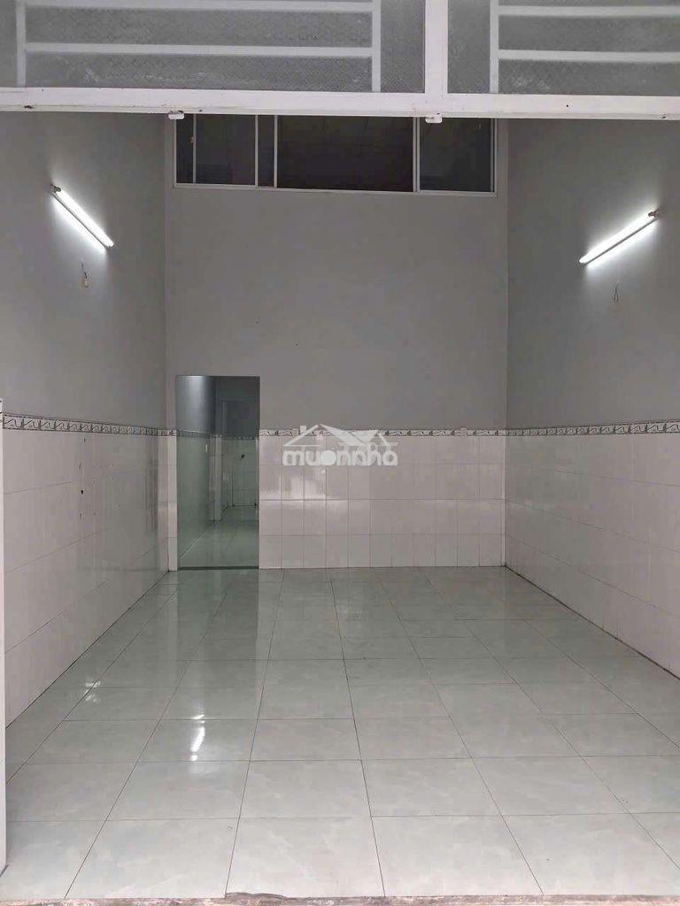 Nhà bán dài thật 4x17 m hàng hiếm mà rẻ - 2