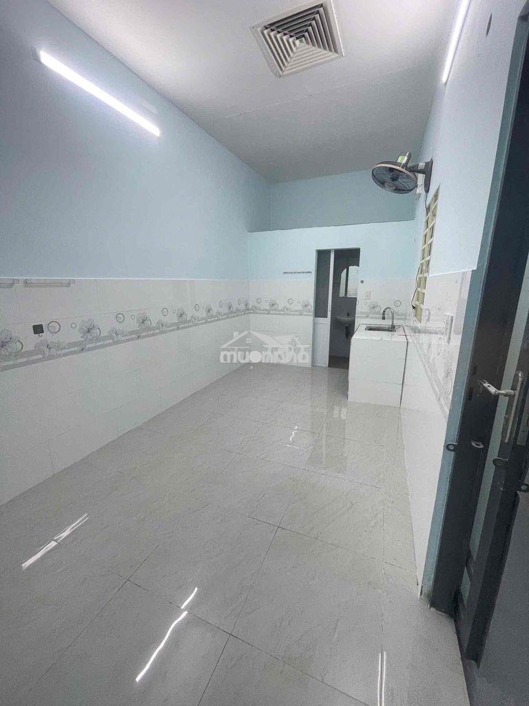 Cho thuê nhà nguyên căn sát mt ung văn khiêm - 4