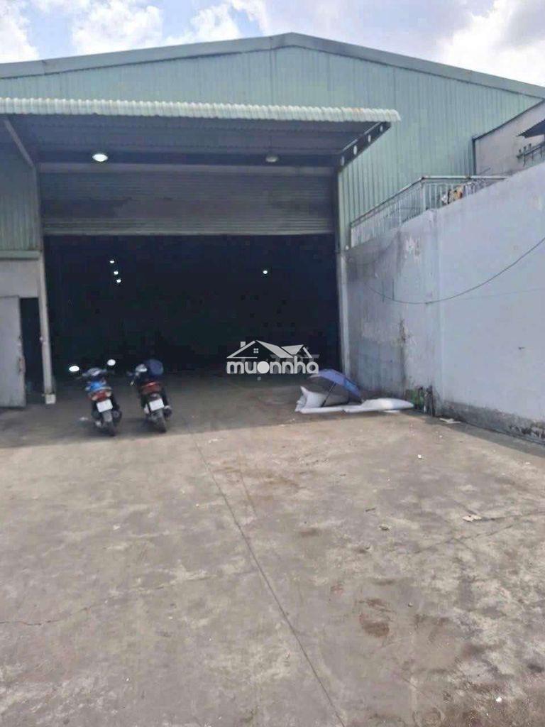 Cần cho  thuê xưởng mặt tiền ql 1a pthạch xuân .dt 1000m giá 100 triẻu - 2