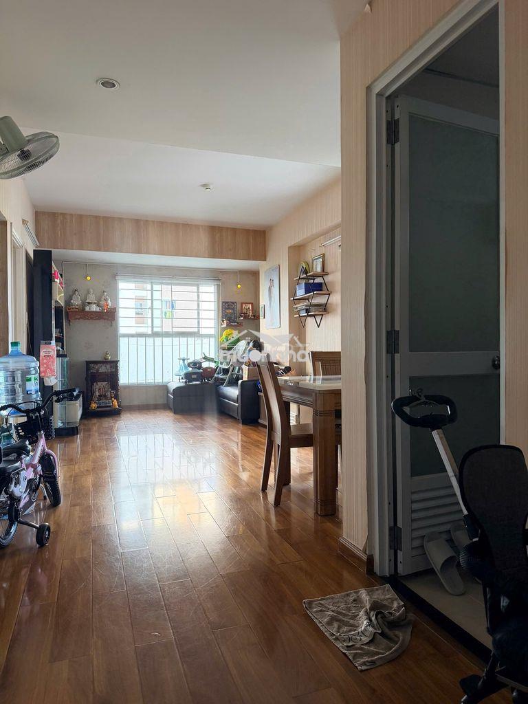 Cần bán gấp căn hộ chung cư ehome 3 - bình tân