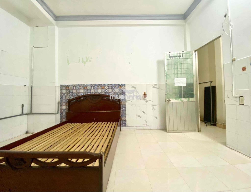 Chỉ 3tr có ngay phòng rông 30m2 cửa sổ trời ngay ngã 6 gò vấp - 2