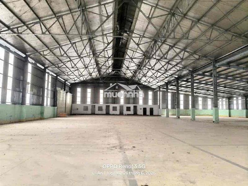 Cho thuê kho khuôn viên 4500m  dĩ an, bình dương