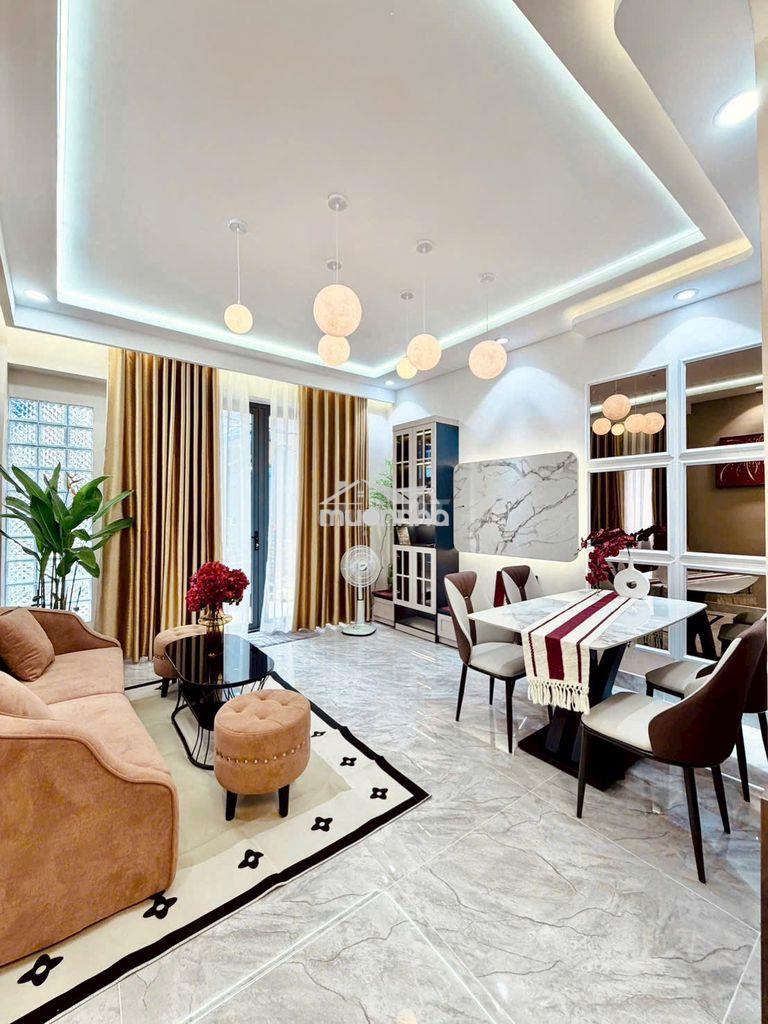 Nhà 03 tầng , full nội thất cao cấp hẻm xe hơi khu vip huỳnh văn bánh - 4