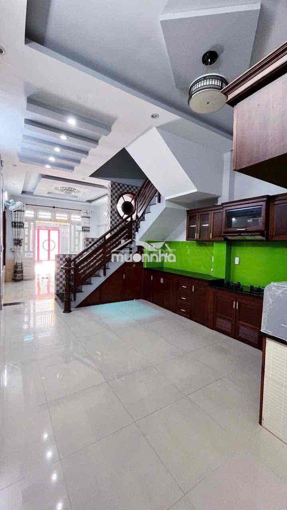 Nhà rộng 4,2*16m 3lầu st 4pn 6wc hxh quang trung - 4