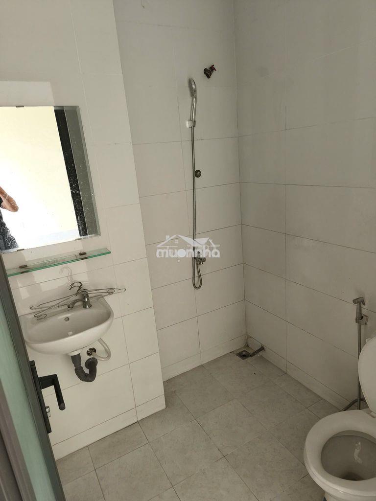 Cho thuê căn góc 2pn 2wc có 2 máy lạnh - cho thuê 6 tr/tháng - 4