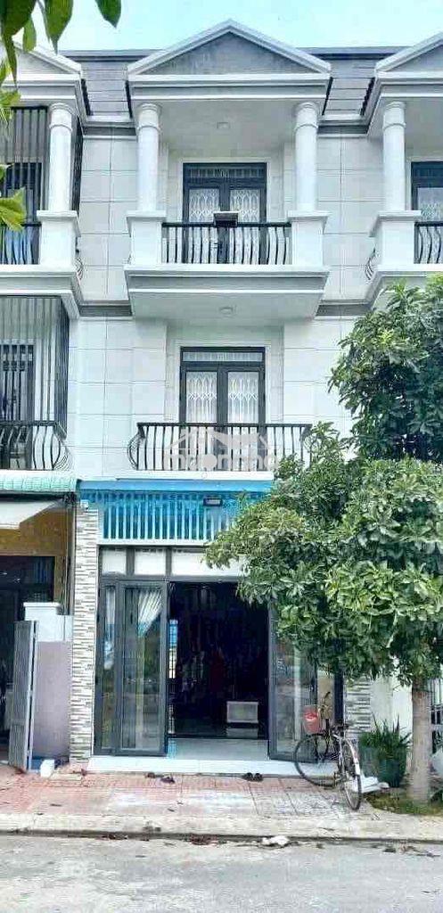 🔥Cho thuê nhà 4phòng ngủ ở & mở văn phòng gần vòng xoay hiệp thành & đ