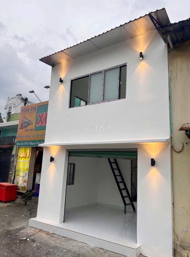 Nhà nhỏ view xịn đẹp, ngay sát đường ray phạm văn đồng - 3