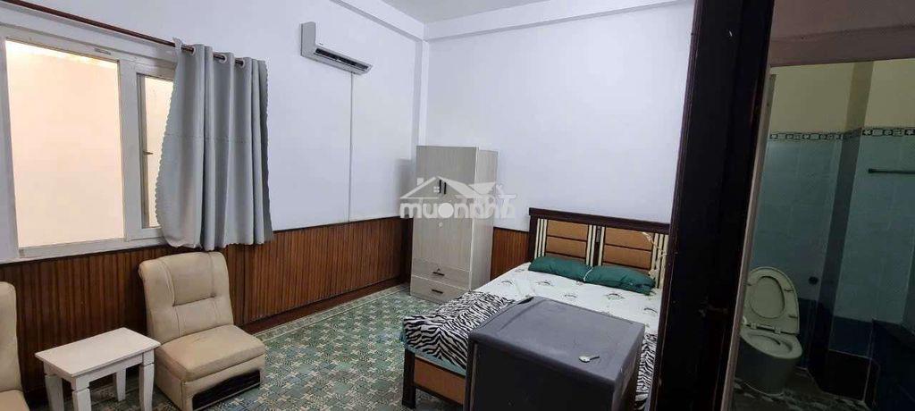 Phòng riêng biệt hẻm ôtô gần 500m qua quận 1 - 2